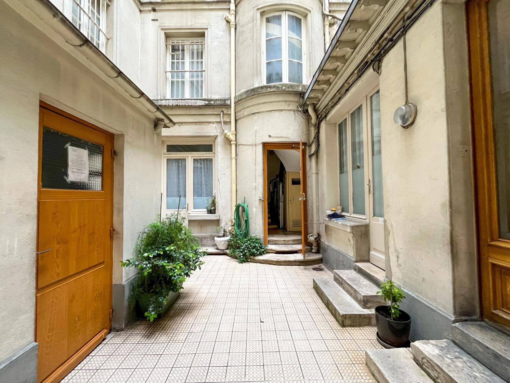 112 - Urban Atelier Saint Michel *